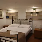 Vicolo 43 Apartment